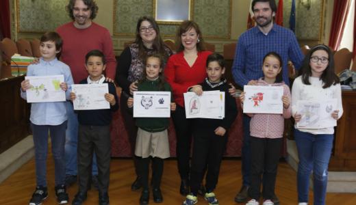 Los seis ganadores del Concurso "La Mascota del camino escolar seguro"
